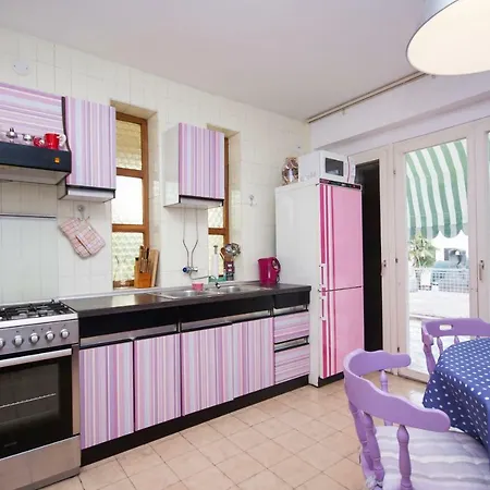 Lilly Apartment Vodice