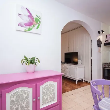 Lilly Apartment Vodice